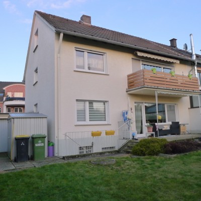 Kapitalanlage! Zweifamilienhaus mit Ausbaureserve in Niederkassel-Mondorf