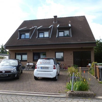 Dachgeschosswohnung in Kinderfreundlichem 2-Familienhaus in Troisdorf-Bergheim