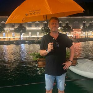 Gardasee, 21:00, Regen, die Frisur sitzt Dank Immobilien Nöbel